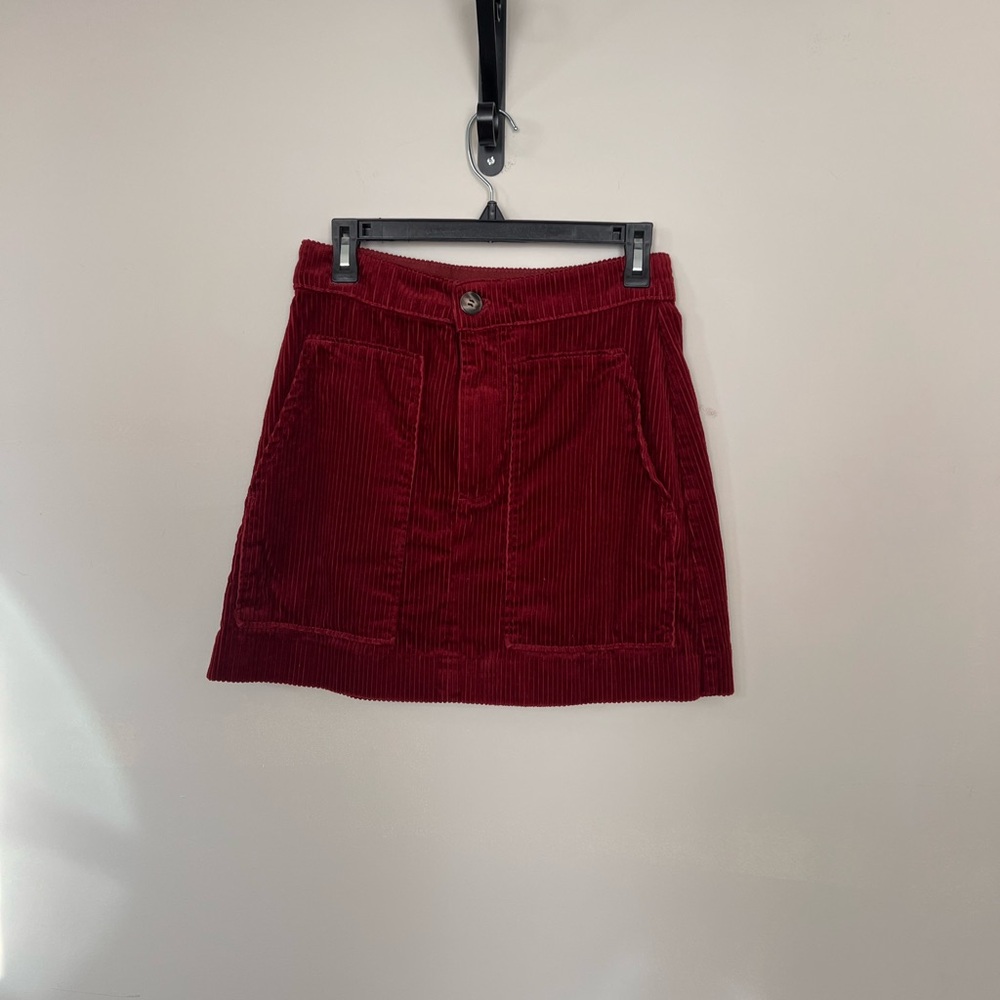 H&M Red Mini Skirt with Textured Fabric